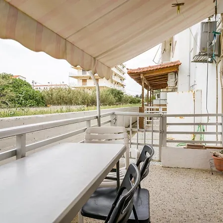 Apartman & Casino Lutráki