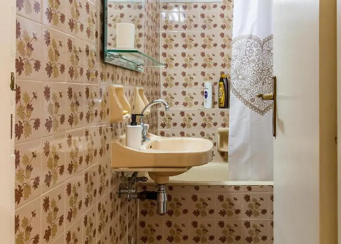 Apartament & Casino *